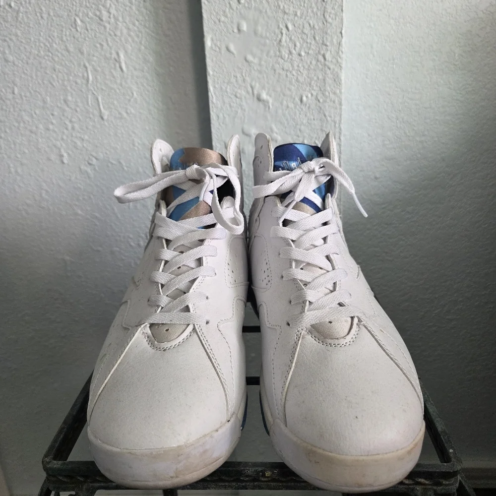 Nike Air Jordan 7 Retro French Blue Sneakers
